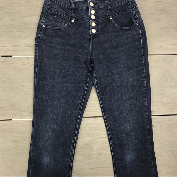 Almost famous button up front jeans 28"waist - Picture 5 of 6